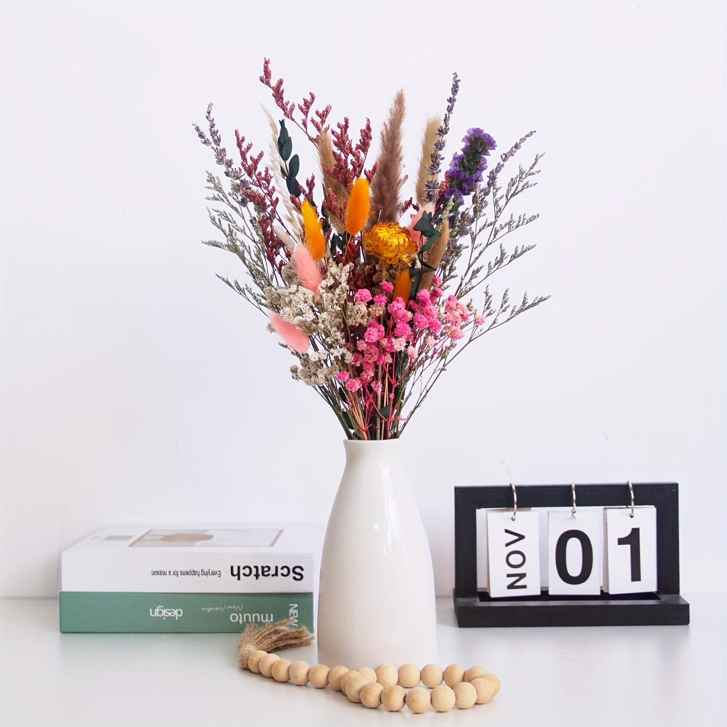 Photography Desk - باقة زهور جيبسوفيلا مجففة على طراز